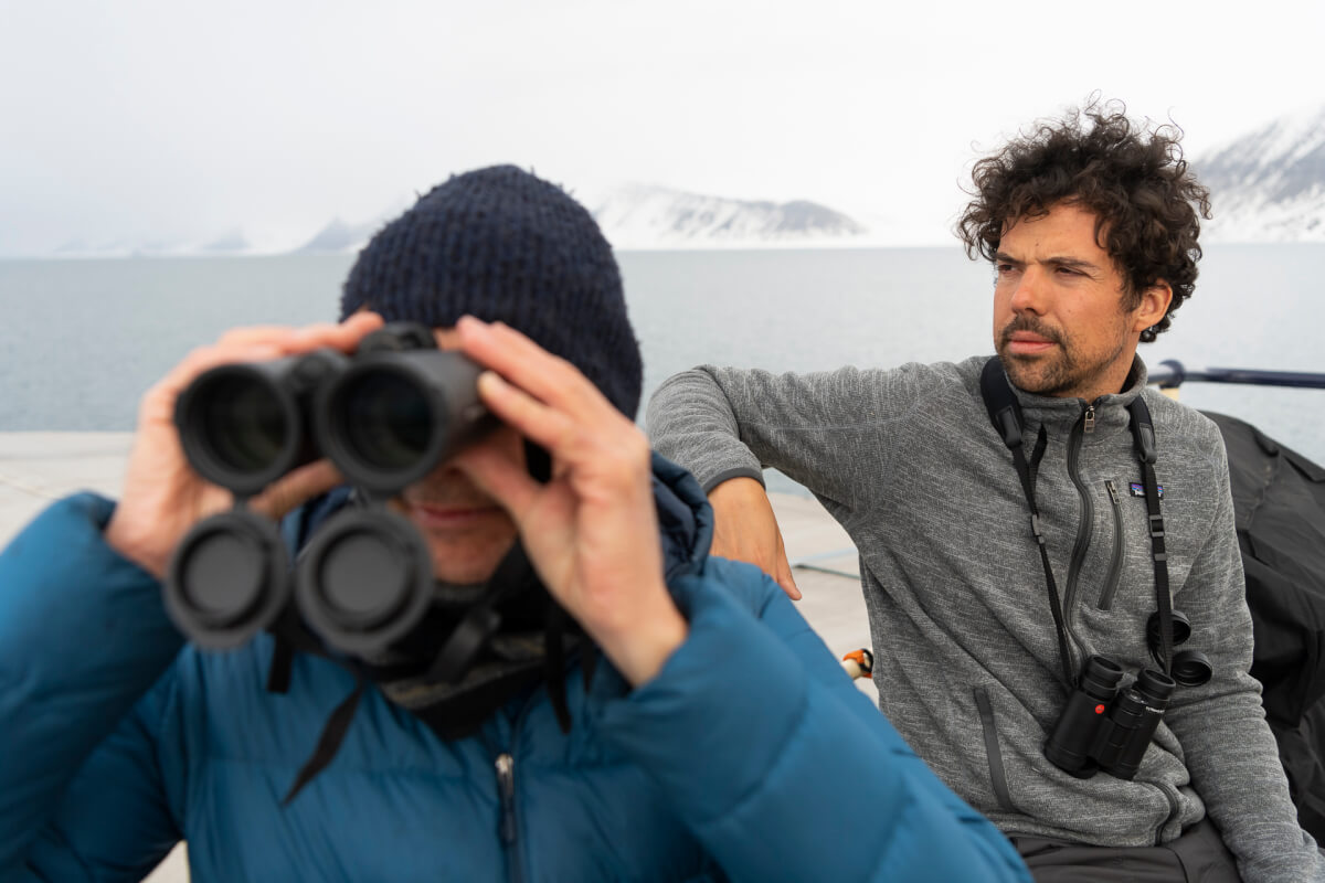 Leica Natura polo nord Isole Svalbard Stefano Unterhtiner, tra i ghiacci con Leica Sport Optics e i binocoli noctivid e ultravid. Masterclass fotografica